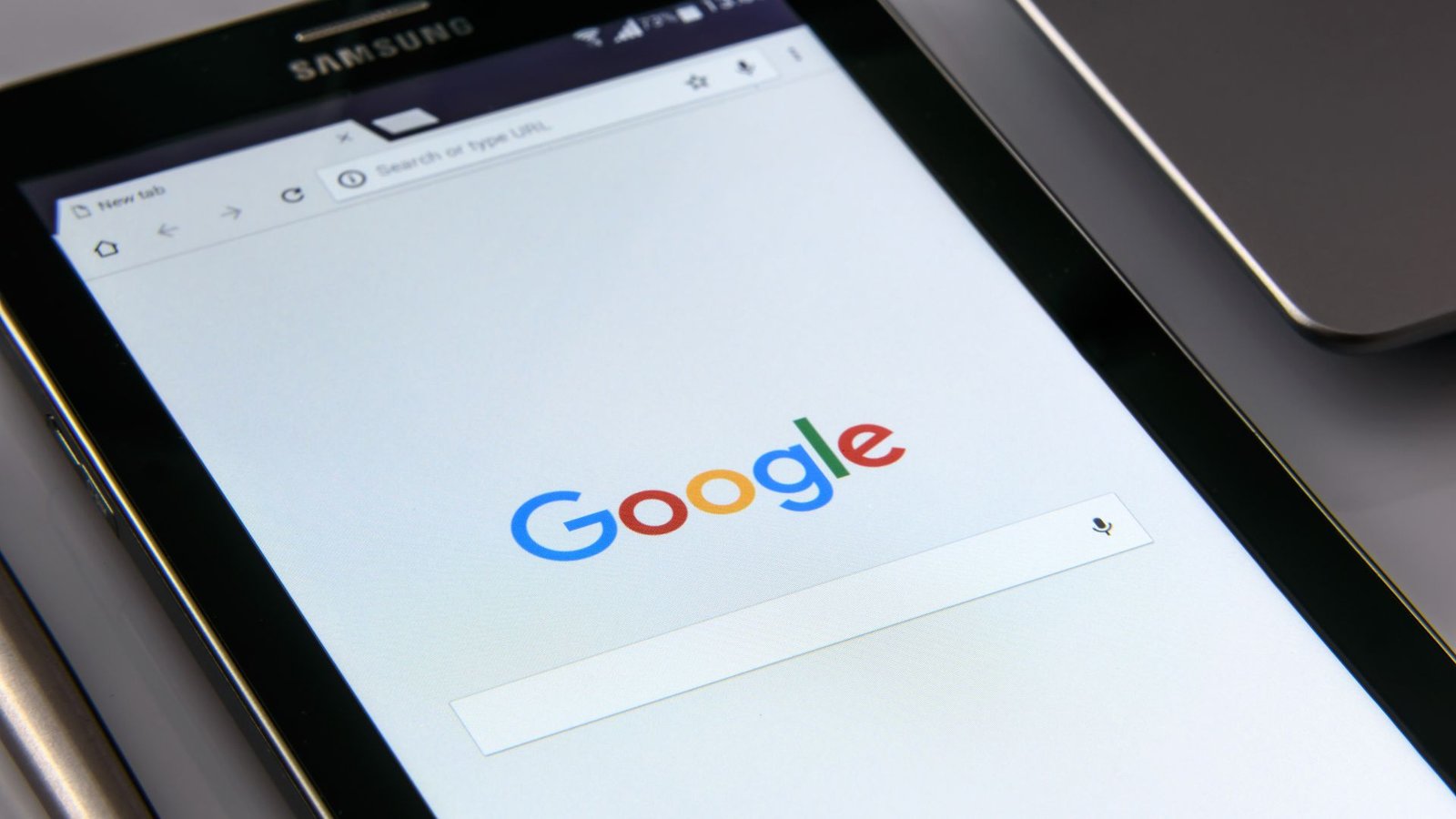 Descubra como o selo Google Partners pode aumentar a confiança em sua agência e atrair mais clientes no competitivo mercado digital.