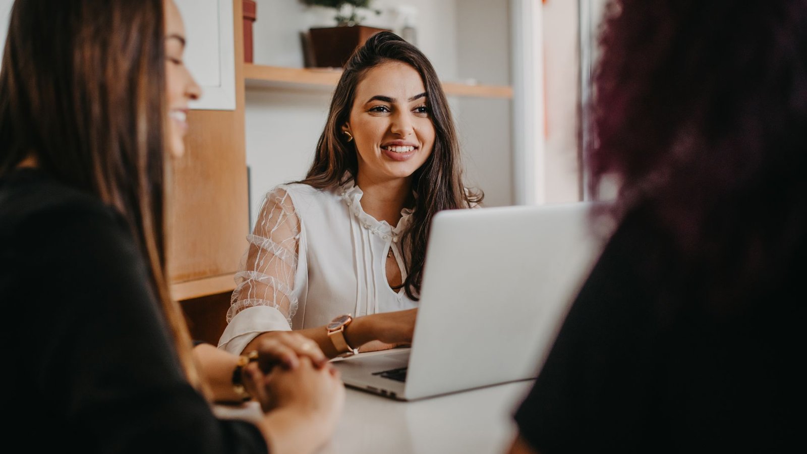 Descubra como avaliações de clientes podem impulsionar suas vendas em períodos sazonais e aumentar sua reputação online. Aproveite ao máximo!