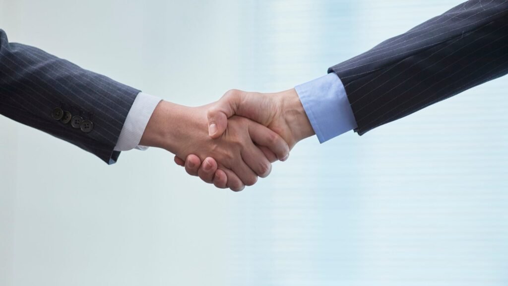 Descubra como usar cases de sucesso para atrair clientes de alto valor e transformar sua agência em uma referência no mercado.