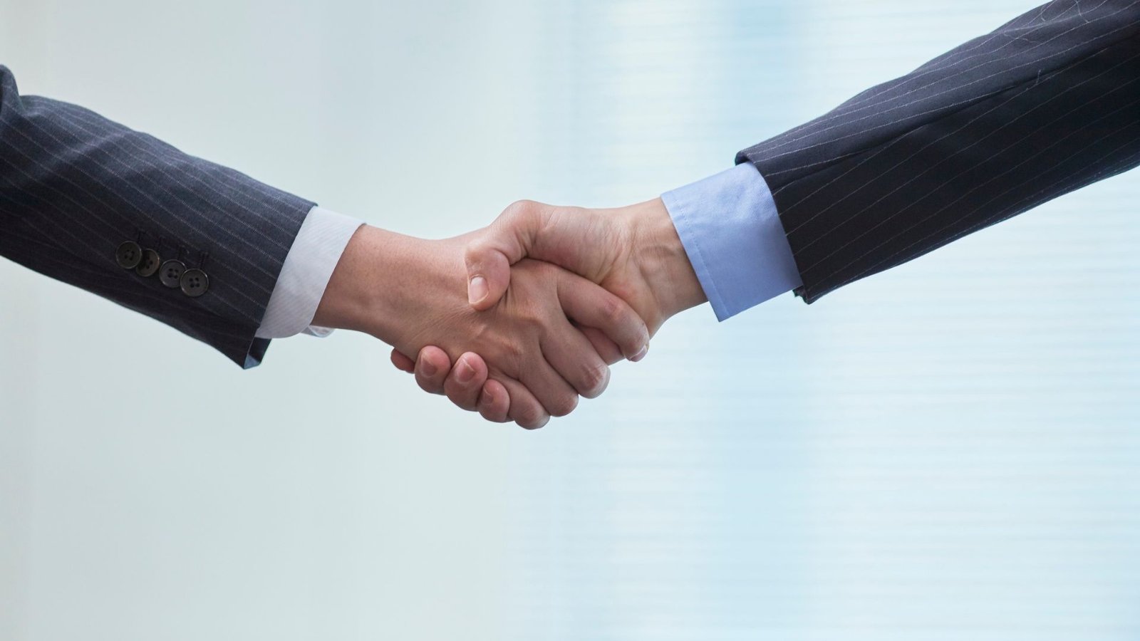 Descubra como usar cases de sucesso para atrair clientes de alto valor e transformar sua agência em uma referência no mercado.